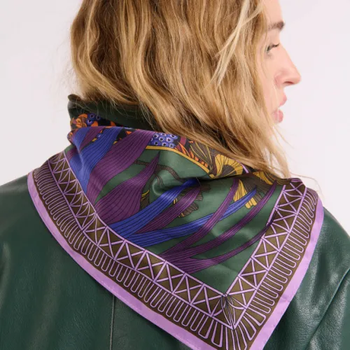 Nos bijoux pour foulard jardin d'hiver violet 90x90cm