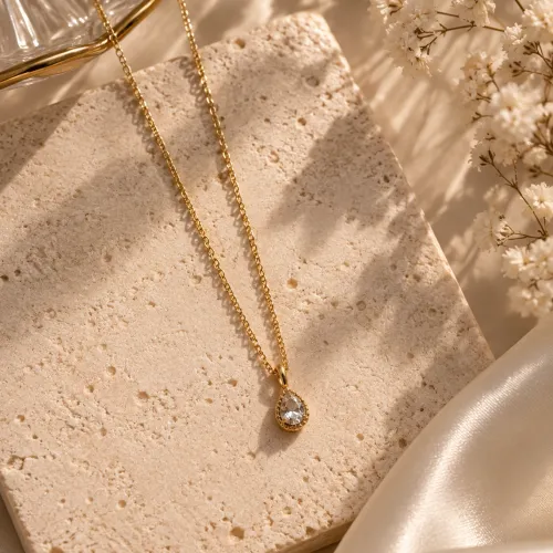 Nos bijoux pour collier stay goutte