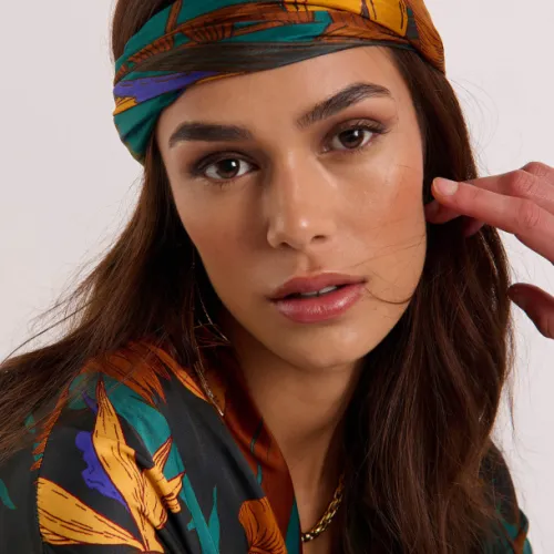 Nos bijoux pour foulard petal bleu 130cmx130cm