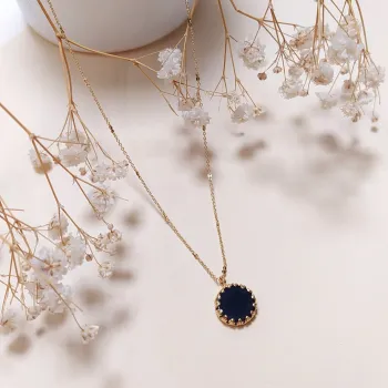 Collier petite Duchesse agate noire