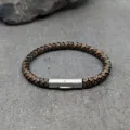 Bracelet cuir rond marron et fermoir brossé, aspect mat, taille M