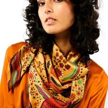Foulard Crazy World Beige 90x90cm   