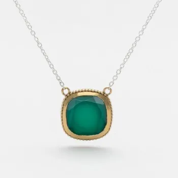 Collier argent avec carré onyx vert